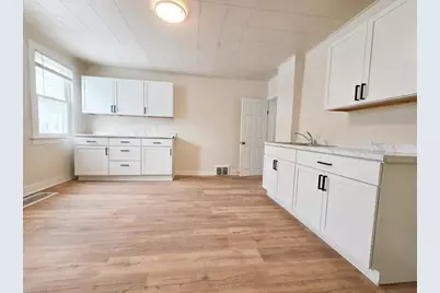 1405 Day Street, Green Bay, WI 54302 - Photo 3