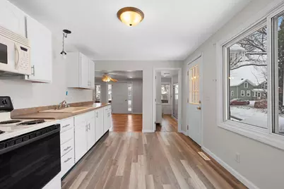 197 E 9th Street, Fond du Lac, WI 54935 - Photo 11