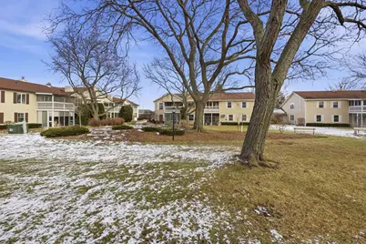2324 Wisconsin Street, Oshkosh, WI 54901 - Photo 3