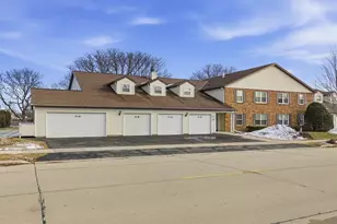 2324 Wisconsin St, Oshkosh, WI 54901 - Photo 1