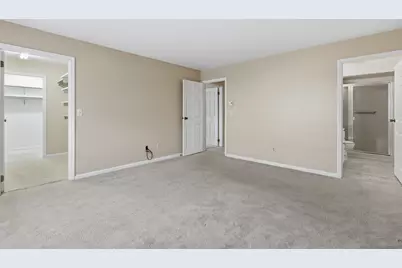 2324 Wisconsin Street, Oshkosh, WI 54901 - Photo 17