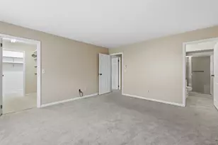 2324 Wisconsin St, Oshkosh, WI 54901 - Photo 17