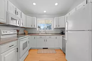 616 W 10th St, Kaukauna, WI 54130 - Photo 5