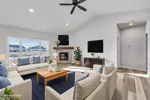 1270 Autumn Fld Ln, De Pere, WI 54115 - Photo 5