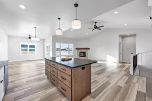 1270 Autumn Fld Ln, De Pere, WI 54115 - Photo 11