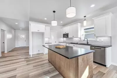 1270 Autumn Field Lane, De Pere, WI 54115 - Photo 9