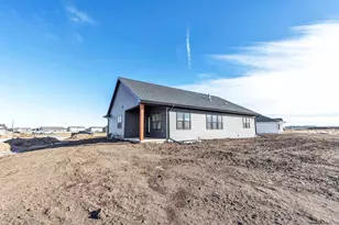 3113 Toad Is Trl, De Pere, WI 54115 - Photo 3