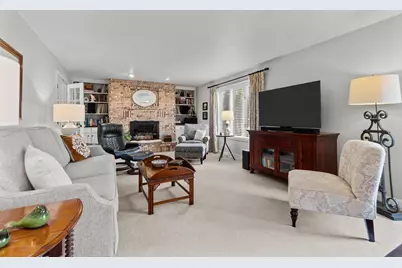 804 Heather Lane, Neenah, WI 54956 - Photo 17