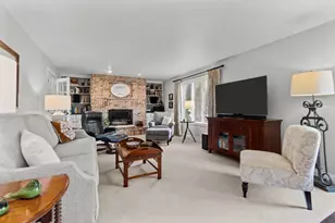 804 Heather Ln, Neenah, WI 54956 - Photo 17