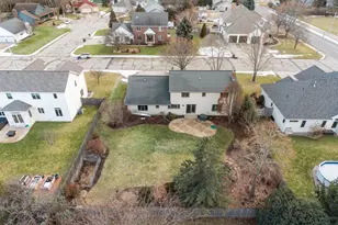 804 Heather Ln, Neenah, WI 54956 - Photo 53