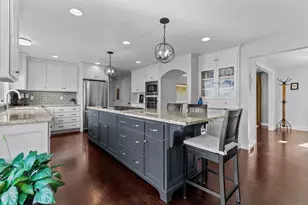 804 Heather Ln, Neenah, WI 54956 - Photo 9