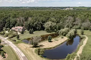 W9258 Lamise Way, Hortonville, WI 54944 - Photo 83