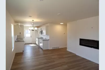 2509 Lawrence Drive, De Pere, WI 54115 - Photo 3
