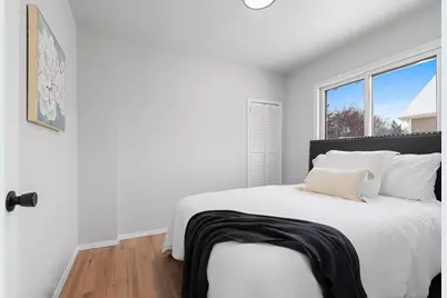 907 W Oklahoma Street, Appleton, WI 54914 - Photo 13