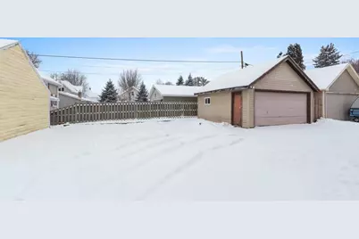 907 W Oklahoma Street, Appleton, WI 54914 - Photo 27