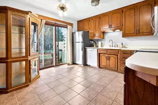 801 S Olson Ave, Appleton, WI 54914 - Photo 9