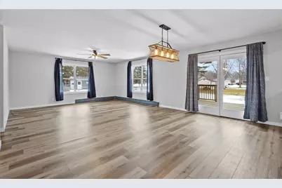 439 Monroe Street, Oconto, WI 54153 - Photo 13