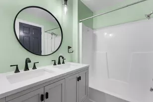 439 Monroe St, Oconto, WI 54153 - Photo 27