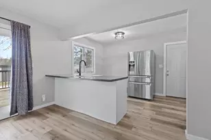 439 Monroe St, Oconto, WI 54153 - Photo 17