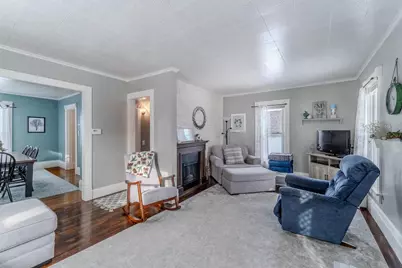 1127 Jefferson Street, Oshkosh, WI 54901 - Photo 3