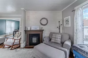 1127 Jefferson St, Oshkosh, WI 54901 - Photo 5