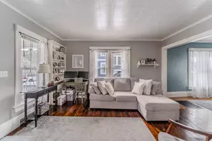 1127 Jefferson St, Oshkosh, WI 54901 - Photo 7