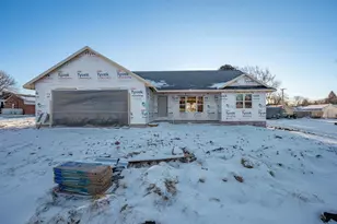 1040 Ethel Ave, Green Bay, WI 54304 - Photo 9