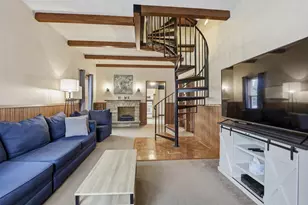 524 E McKinley St, Appleton, WI 54915 - Photo 3