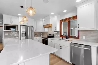 2141 Wheat Way, Green Bay, WI 54311 - Photo 15