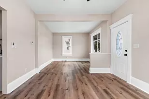 1127 W College Ave, Appleton, WI 54914 - Photo 15