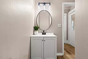 1127 W College Ave, Appleton, WI 54914 - Photo 25