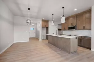 2878 Howard, Howard, WI 54313 - Photo 11