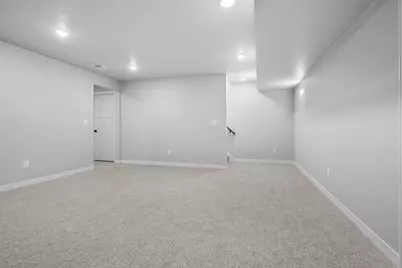 2878 Howard, Howard, WI 54313 - Photo 29