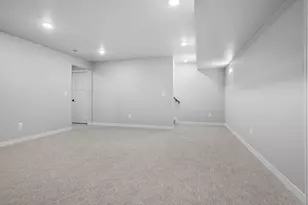 2878 Howard, Howard, WI 54313 - Photo 29