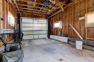 118 Coleman St, Marinette, WI 54143 - Photo 29