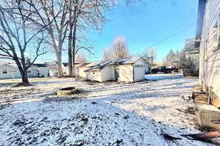 1633 Burdick St, Oshkosh, WI 54901 - Photo 19