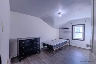 736 W 8th St, Appleton, WI 54914 - Photo 13