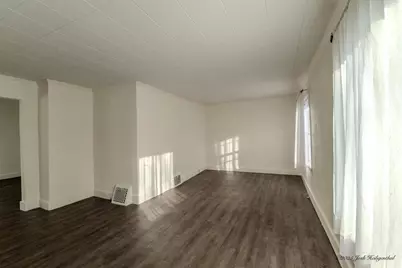 736 W 8th Street, Appleton, WI 54914 - Photo 9