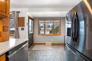 600 Boyd St, Fond du Lac, WI 54935 - Photo 9