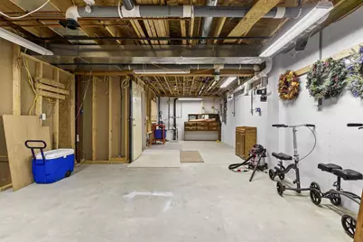 1615 Shallow Creek Court, Green Bay, WI 54313 - Photo 39