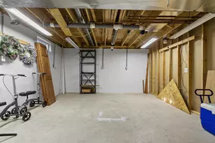 1615 Shallow Creek Ct, Green Bay, WI 54313 - Photo 41