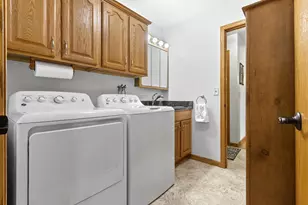 1615 Shallow Creek Ct, Green Bay, WI 54313 - Photo 33