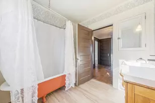 1641 Jackson St, Oshkosh, WI 54901 - Photo 15