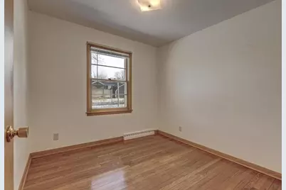 1312 Glenview Avenue, Kaukauna, WI 54130 - Photo 17