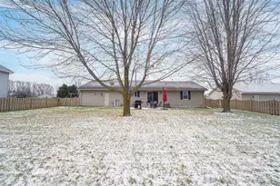 109 Nicole Ln, Wrightstown, WI 54180 - Photo 29