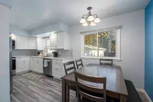 1850 Knapp St, Oshkosh, WI 54902 - Photo 3