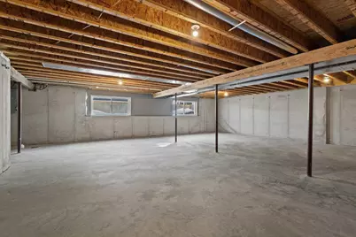 1735 Red Oak Street, Green Bay, WI 54313 - Photo 31