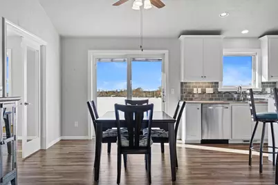 1735 Red Oak Street, Green Bay, WI 54313 - Photo 7