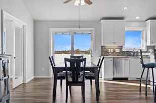 1735 Red Oak St, Green Bay, WI 54313 - Photo 7