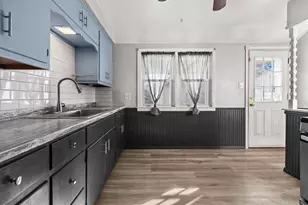 805 15th Ave, Green Bay, WI 54304 - Photo 11